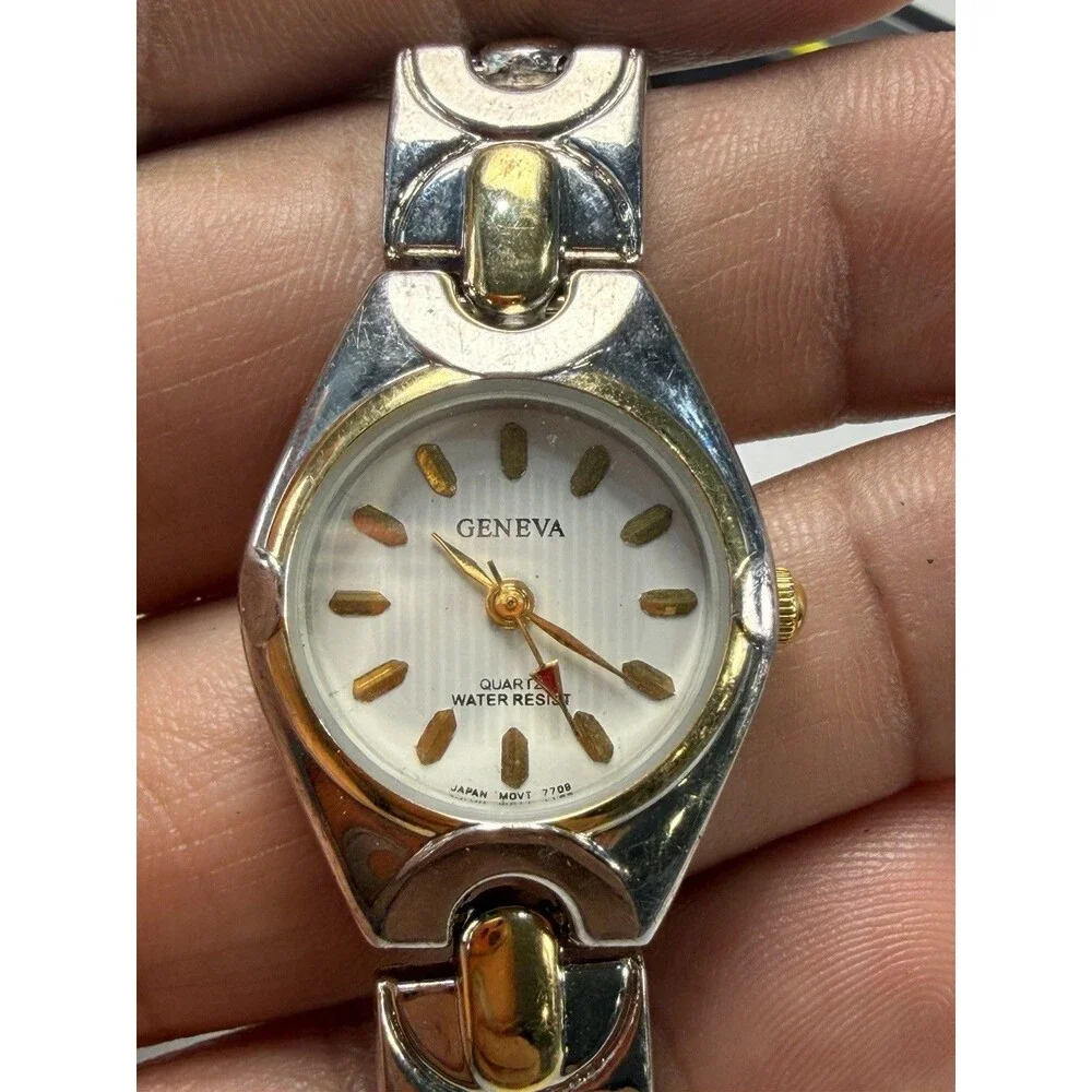 Geneva Women’s Two-Tone Quartz Watch 23.2mm